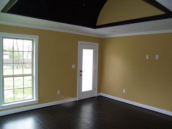 3rd image of 2336 Foster Ln