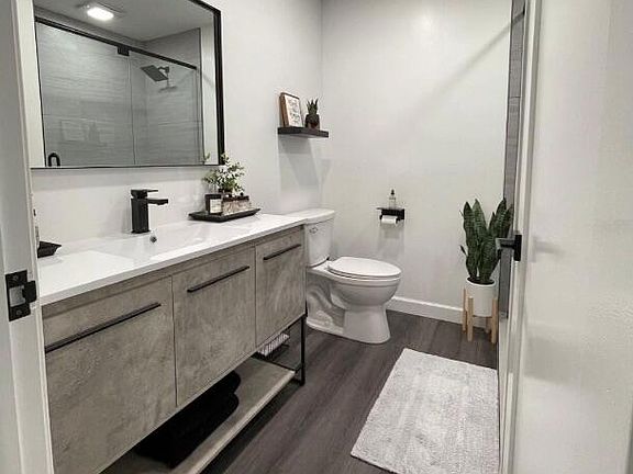 5th image of 1523 Berkshire Avenue