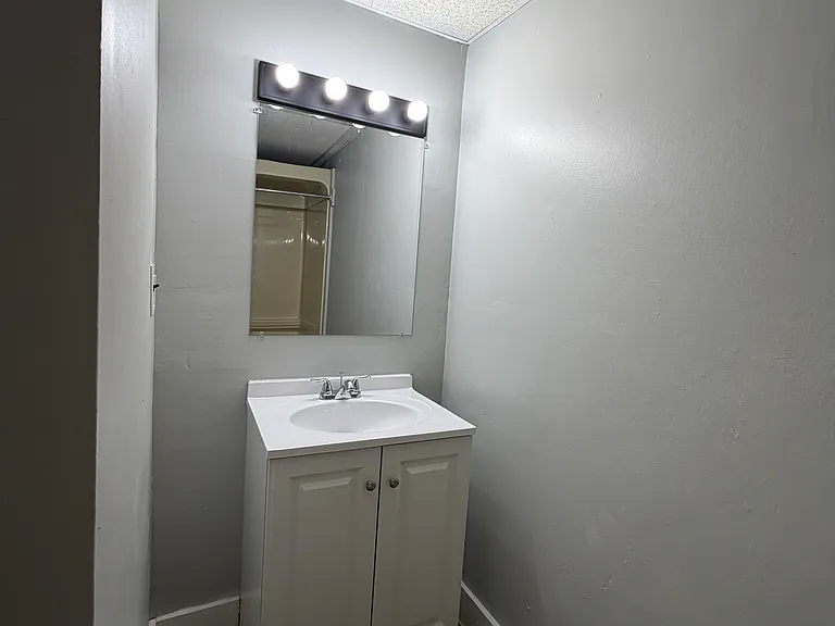 747 Dixwell Ave #BASEMENT — Photo 6
