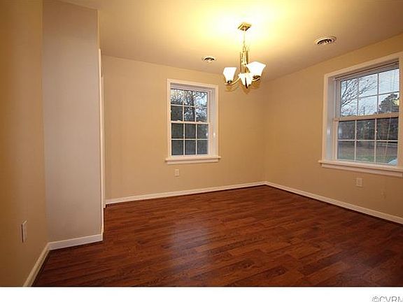 3rd image of 4069 Oakleys Ln