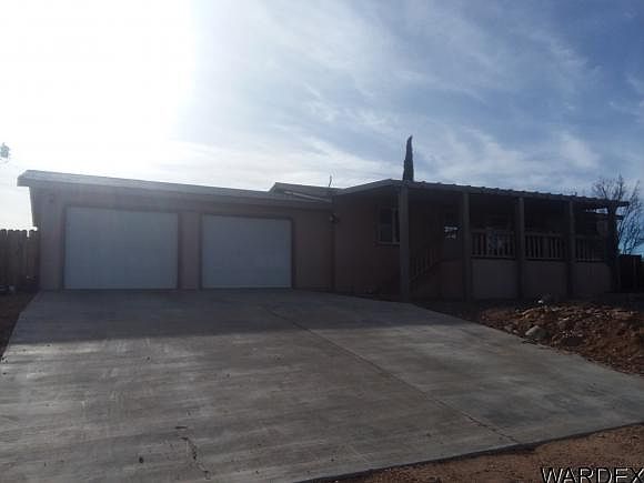 1st image of 9310 N Diamond Bar Ave