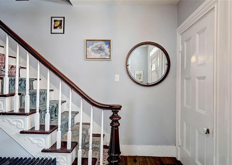 38 Pleasant St, Providence, RI 02906 Zillow