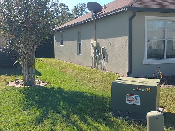 2nd image of 3267 Ogden Dr