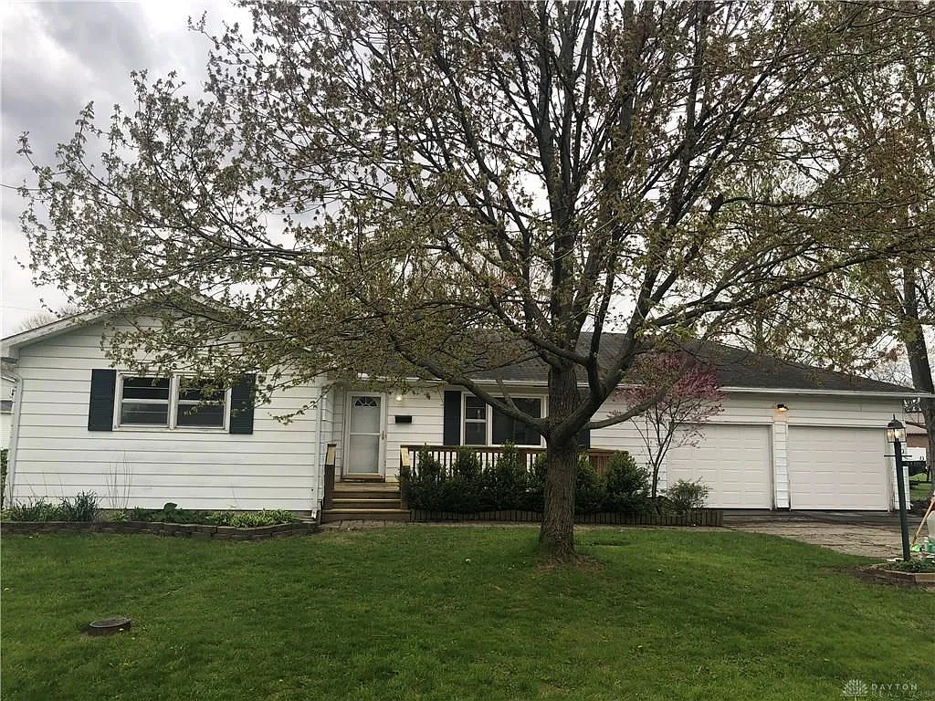 56 W Xenia St photo 1