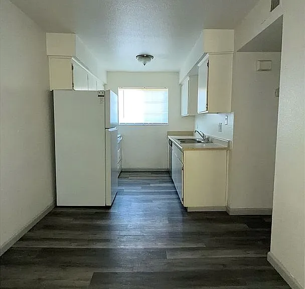 3150 College Ave #C — Photo 2