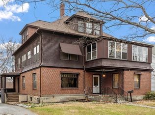328 Chestnut St, Clinton, MA 01510