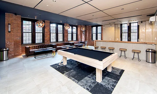 Rented by EXR | media 134