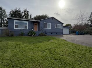 6061 Ronsheimer Rd, Penngrove, CA 94951