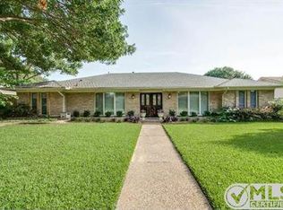 7432 Tophill Ln, Dallas, TX 75248