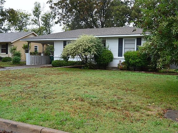 3rd image of 3606 Briscoe St