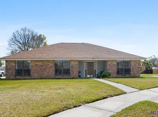 17012 Sharpsburg Ave, Baton Rouge, LA 70817