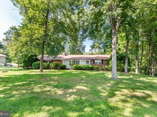 4817 Millers Station Rd, Hampstead, MD 21074