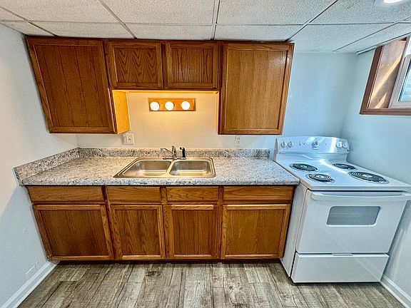 3rd image of 813 N Congress St APT 1