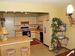 3rd image of 247 Hedgerow Dr