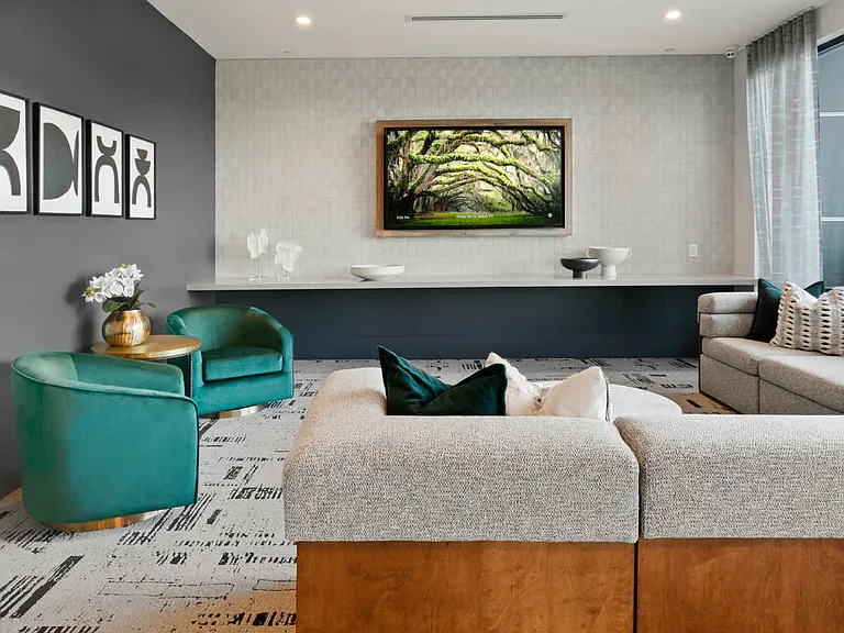 Resident Lounge