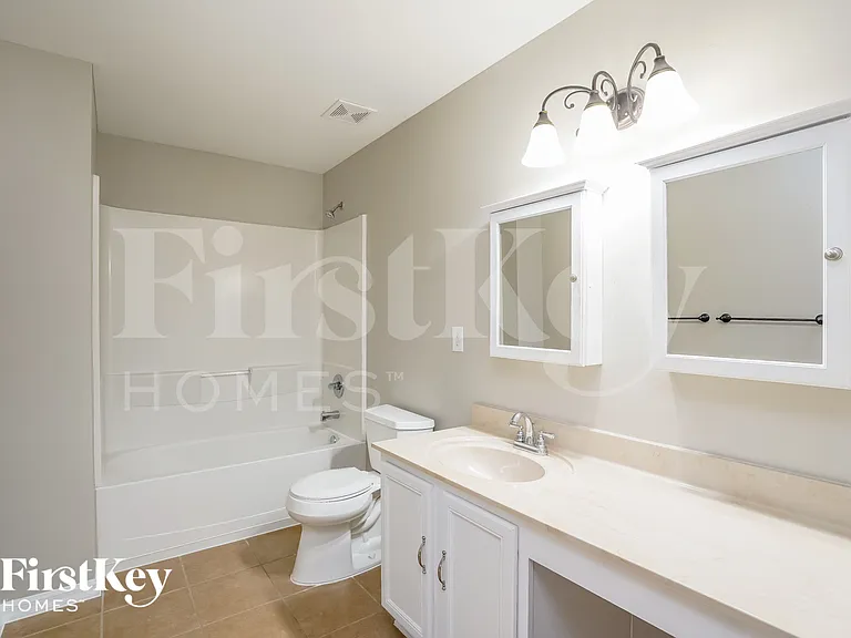 25904 Prada Dr — Photo 9