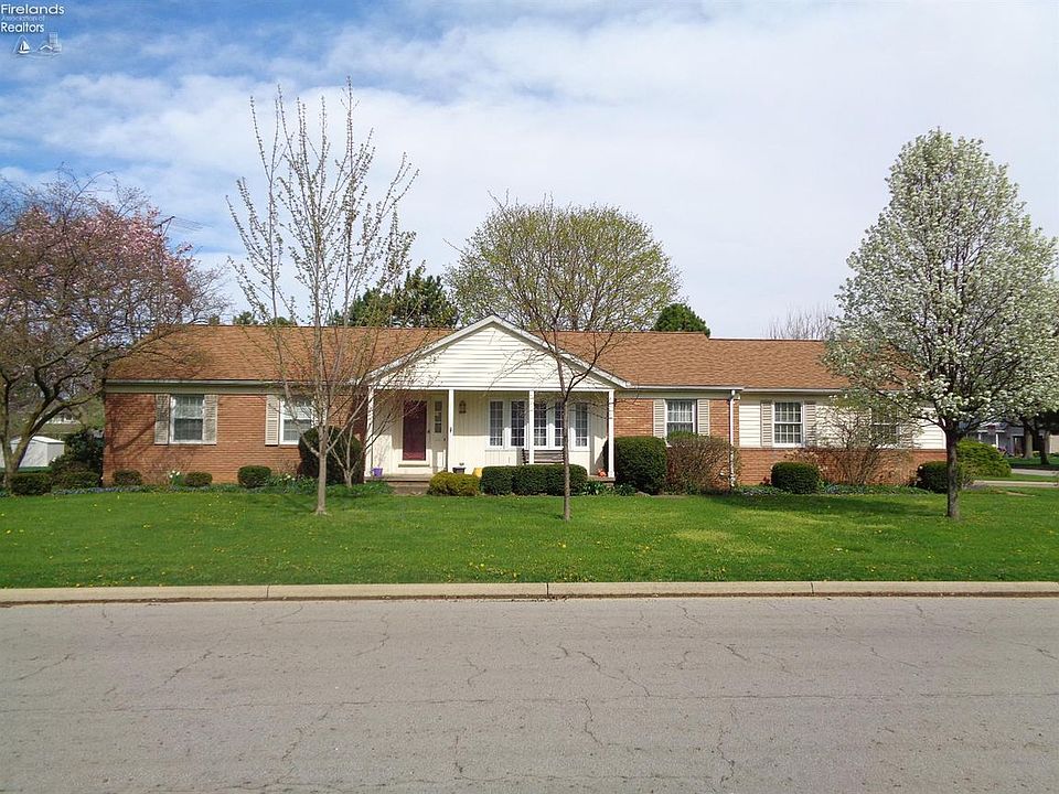 1st image of 3904 James Ave