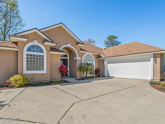 3rd image of 12478 BRIARMEAD Lane