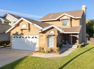 28802 Raintree Ln, Santa Clarita, CA 91390