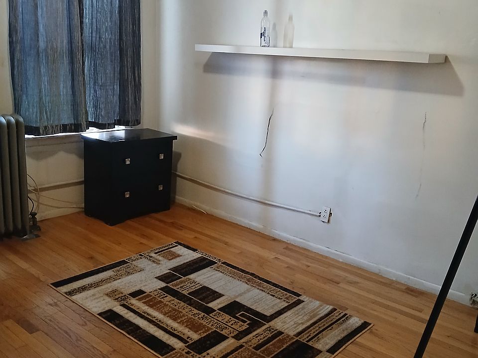 1st image of 1601 W Ritner St Floor 2