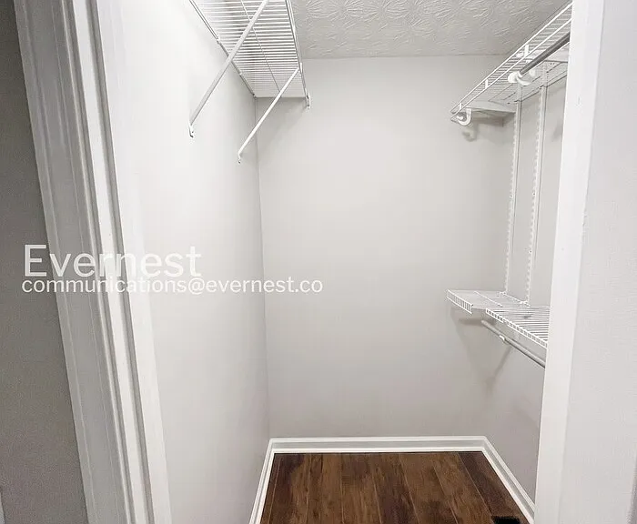 636 Laramie Dr — Photo 20