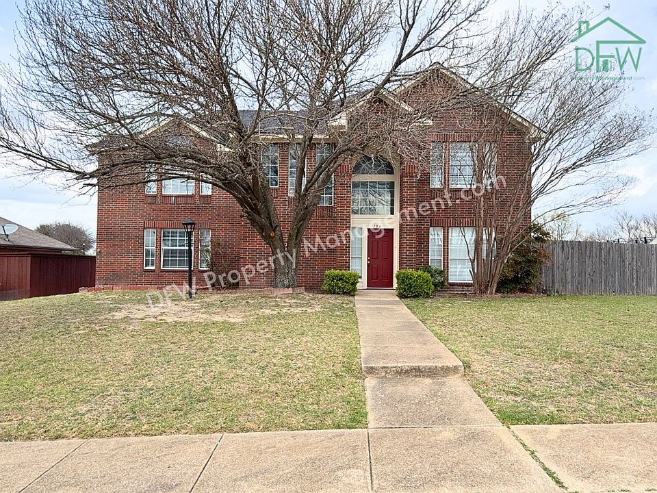 1st image of 704 Inglewood Trl