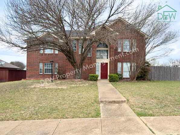 704 Inglewood Trl, Desoto, TX 75115