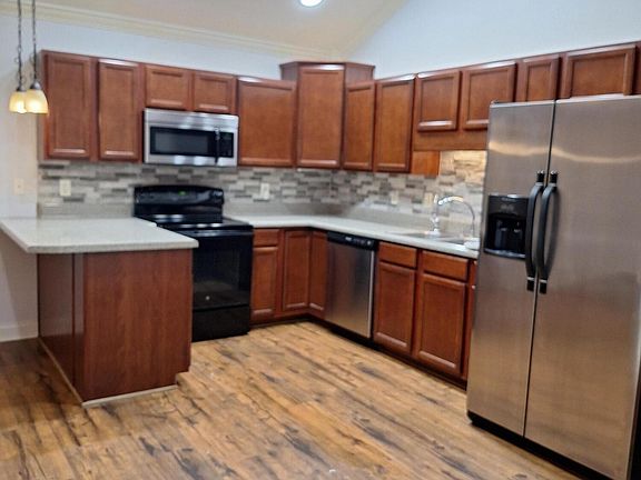 5th image of 7739 Applecross Rd