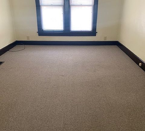 3rd image of 1022 Laurel St #1/2