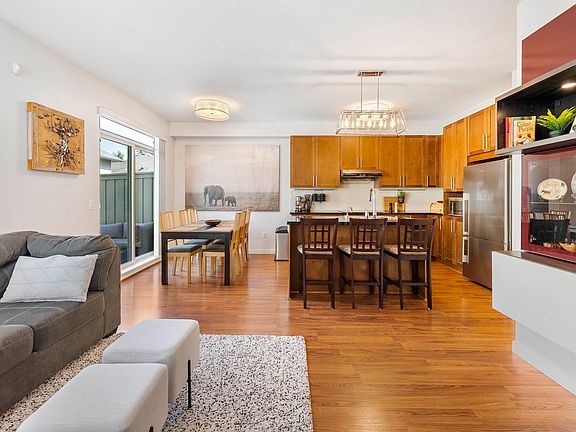 4th image of 2738 158th St #26