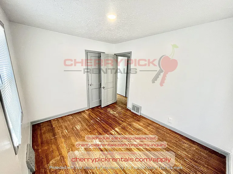 3710 Bedford Ave — Photo 8
