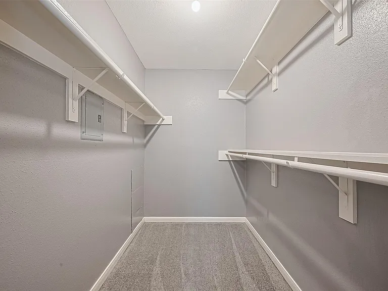 12905 Woodforest Blvd #107 — Photo 19