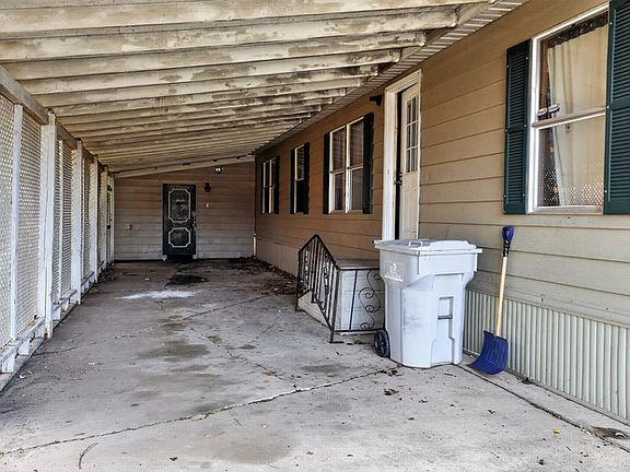2nd image of 2609 Joyce Dr