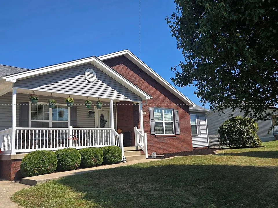 41 Collinbrook Dr