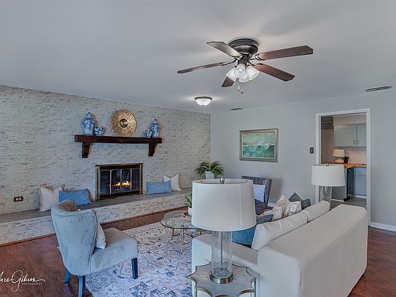 4th image of 2037 Shadywood Ln