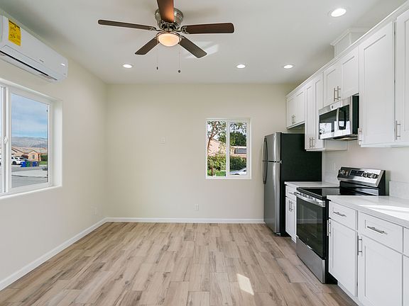 3rd image of 48509 Calle Carmello #2