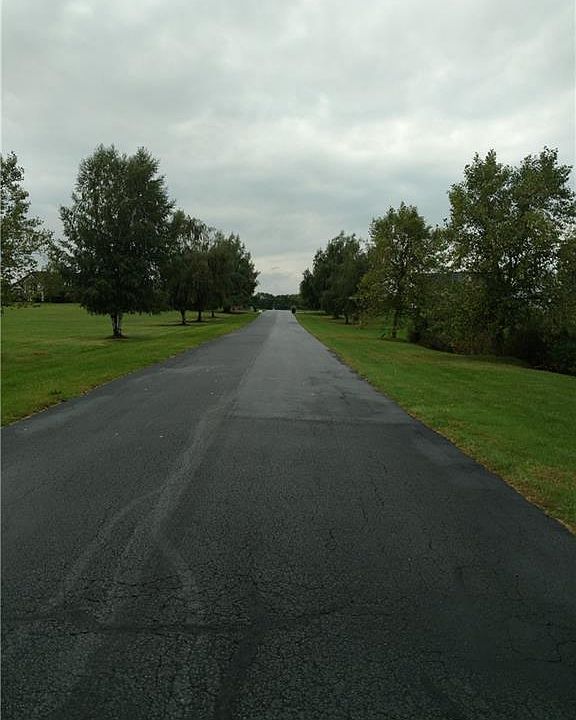 1st image of 9 Cassidy Ct