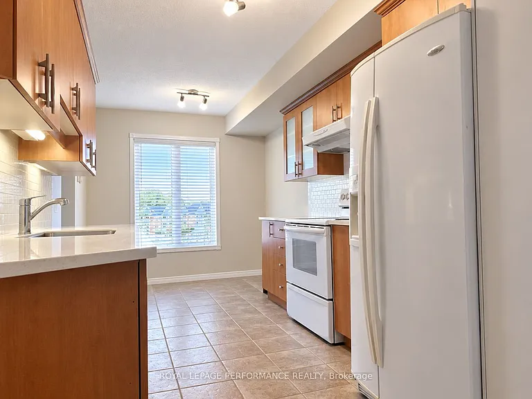 136 Edwards St #206 — Photo 14
