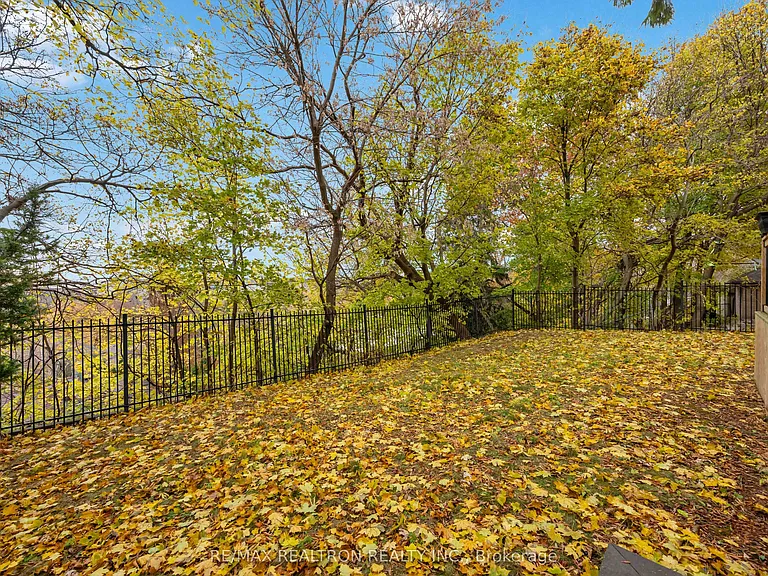 12 Donwoods Dr — Photo 43
