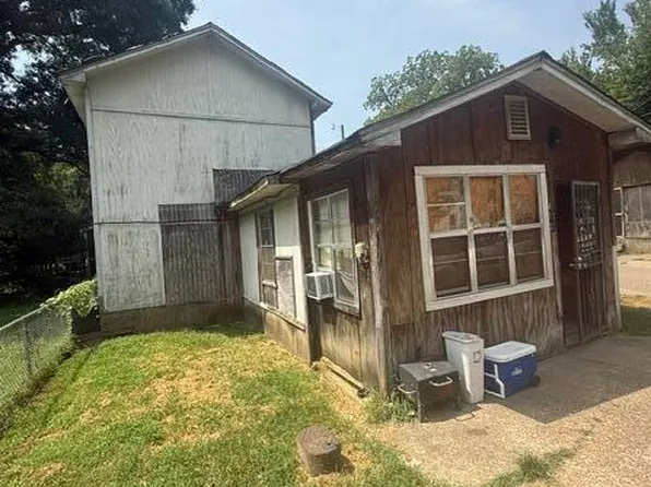 413 Boone Aly, Grenada, MS 38901