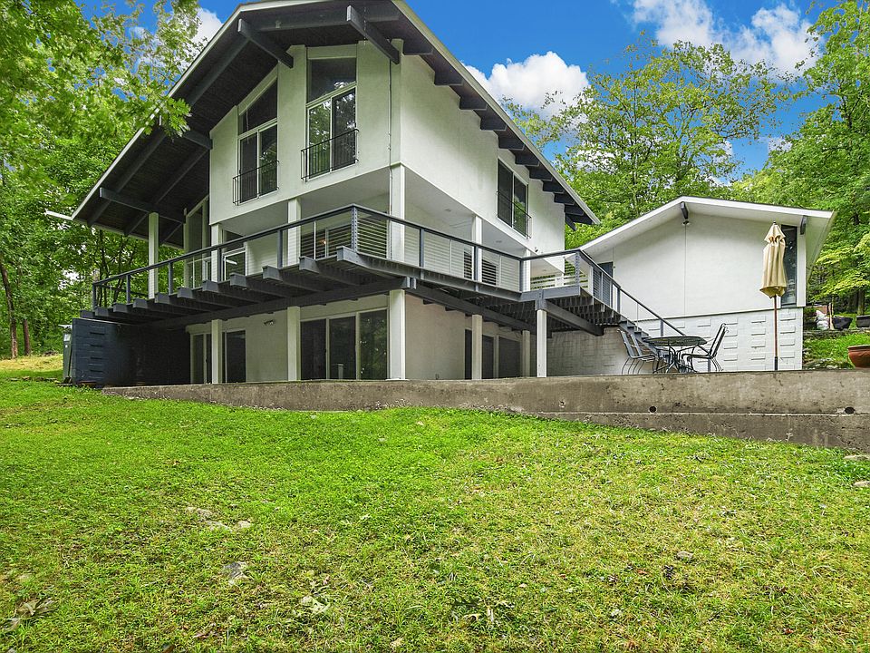 70 Birch Hill Rd, Weston, CT 06883 | Zillow