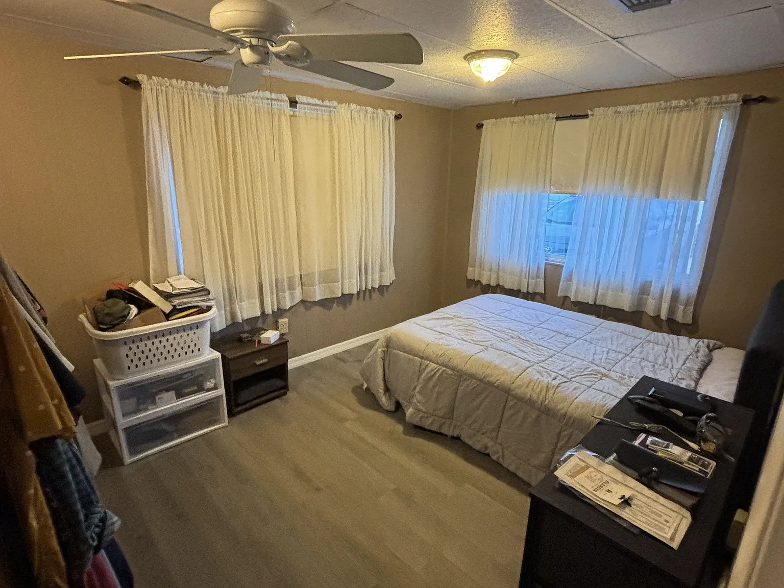 1 bed, 1.0 bath, 160 sqft, $899 — Photo 4
