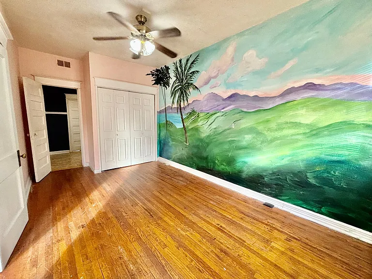 Afton Apartments — Photo 24