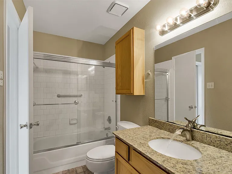 2203 Place Rebecca Ln #C2 — Photo 22