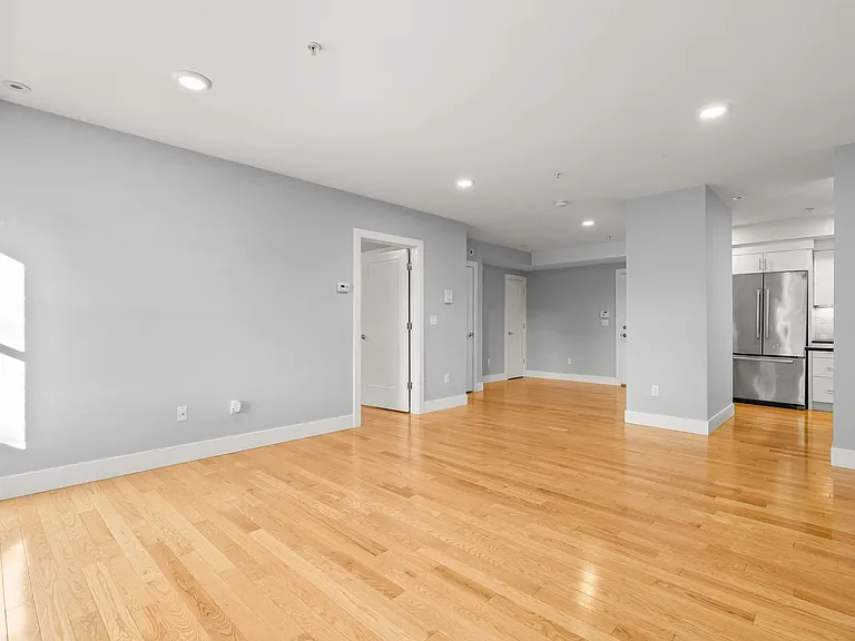 157 Hancock St #2 — Photo 10