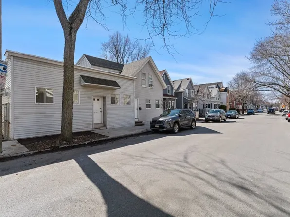 148 Pearl St, Somerville, MA 02145