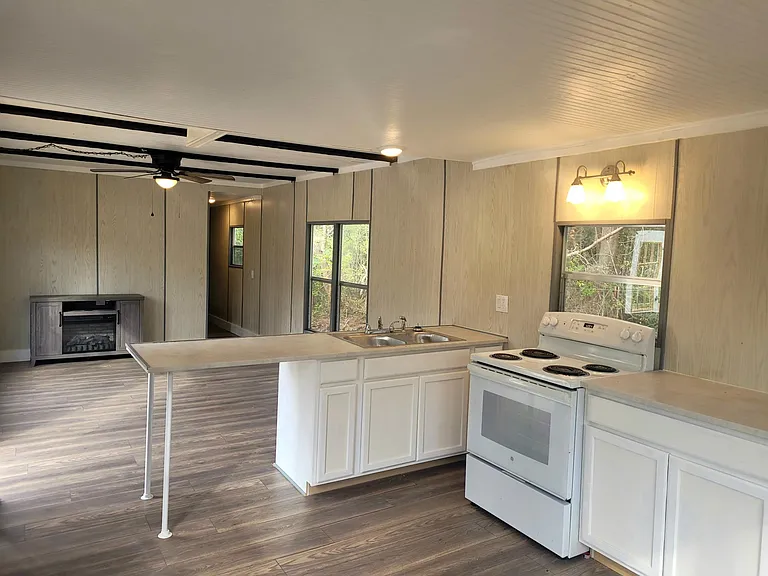 4507 Festival Trail Rd — Photo 1