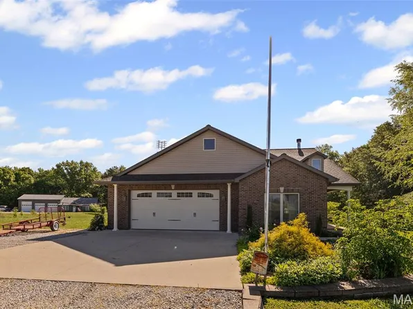 3456 Venhaus Rd, Trenton, IL 62293