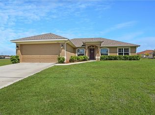1105 NW 16th Pl, Cape Coral, FL 33993