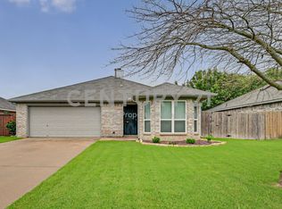 3212 Dove Valley Ln, Mansfield, TX 76063